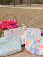 Sundays Pouch